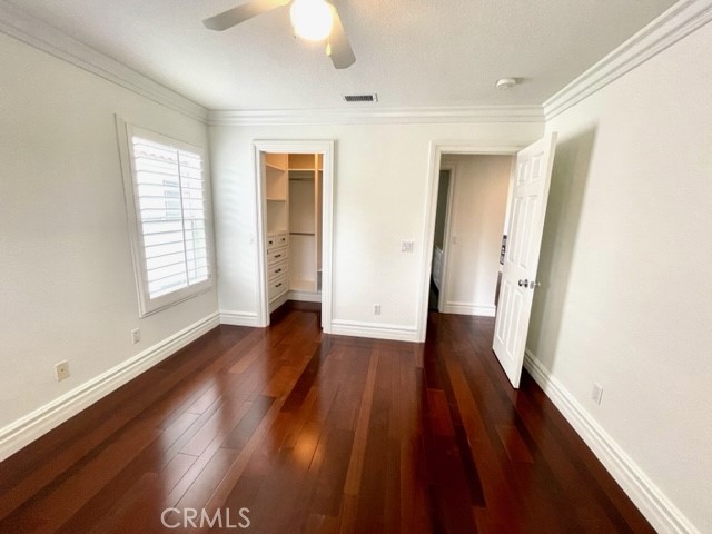 MLS #OC25266736 image #20