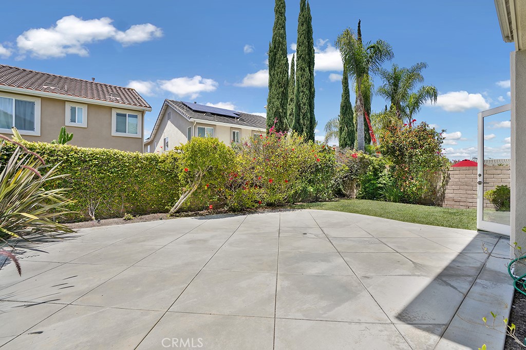 MLS #OC25266736 image #21