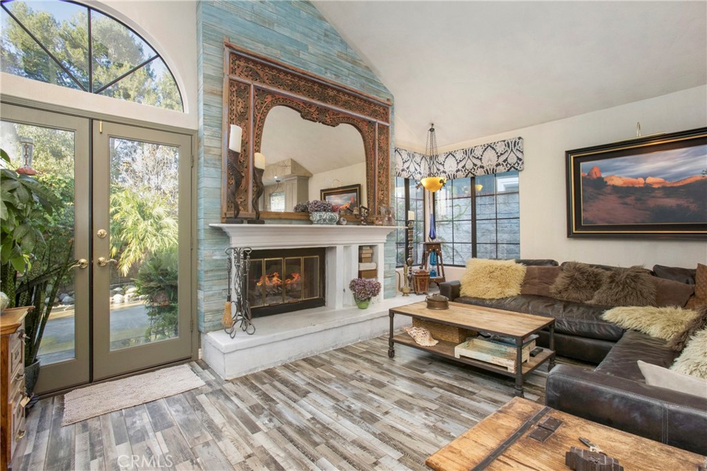 MLS #OC25266750 image #11