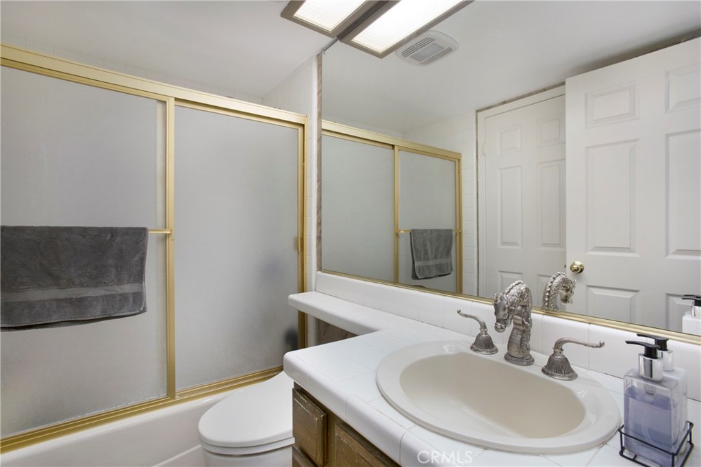 MLS #OC25266750 image #16