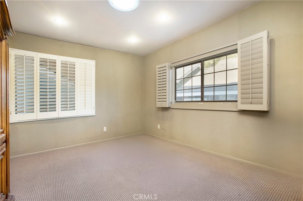 MLS #OC25266750 image #17