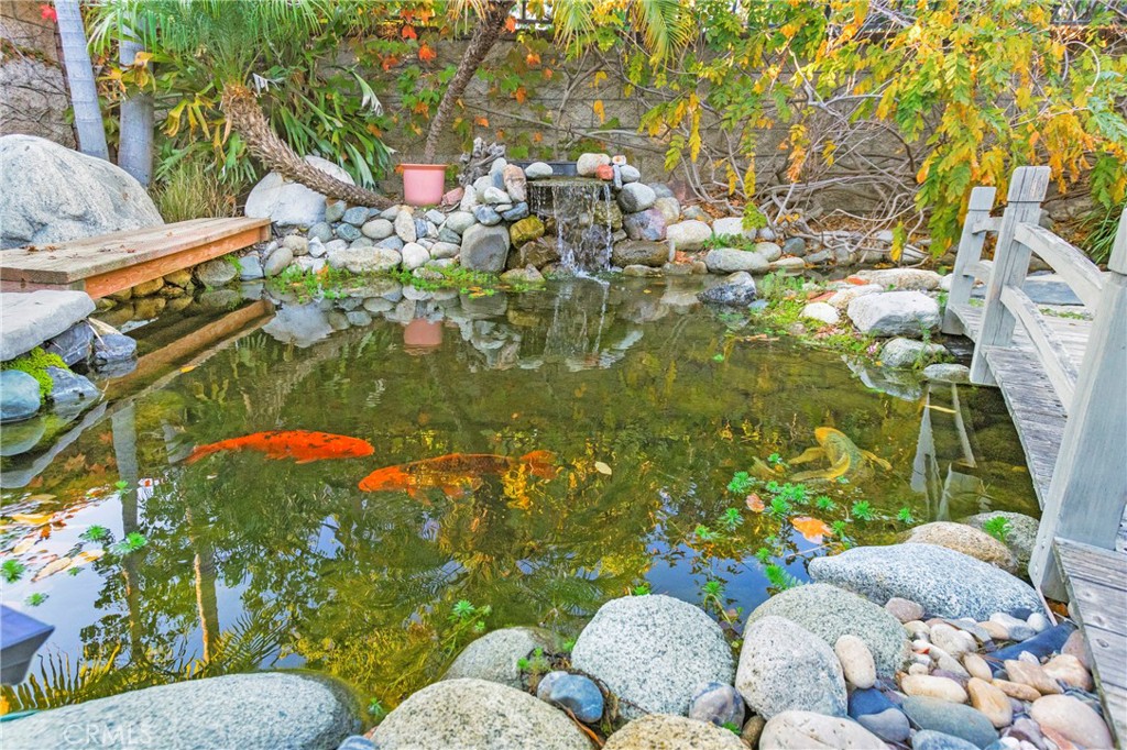 MLS #OC25266750 image #24