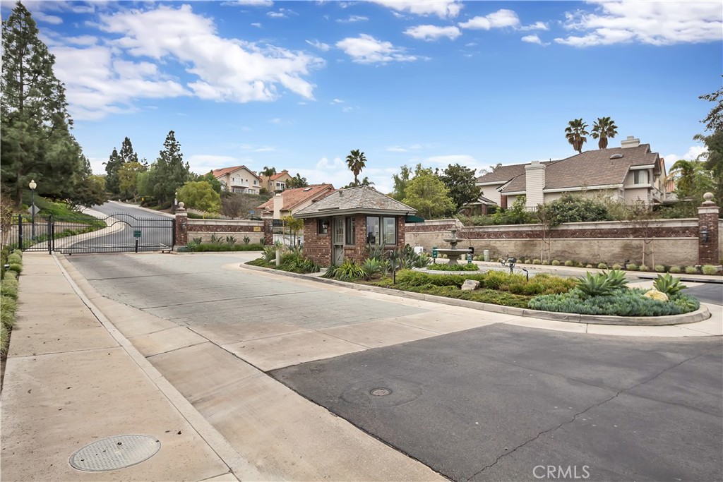 MLS #OC25266750 image #30