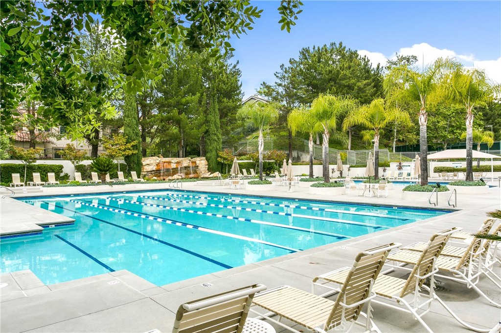 MLS #OC25266750 image #32