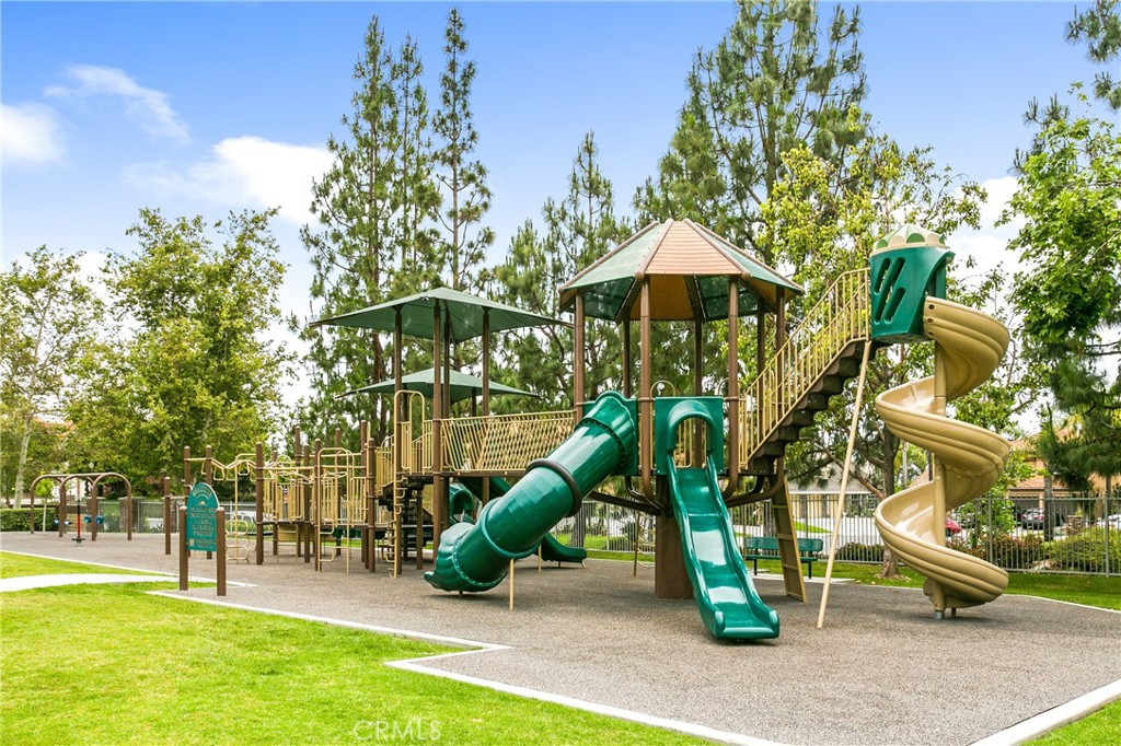 MLS #OC25266750 image #36