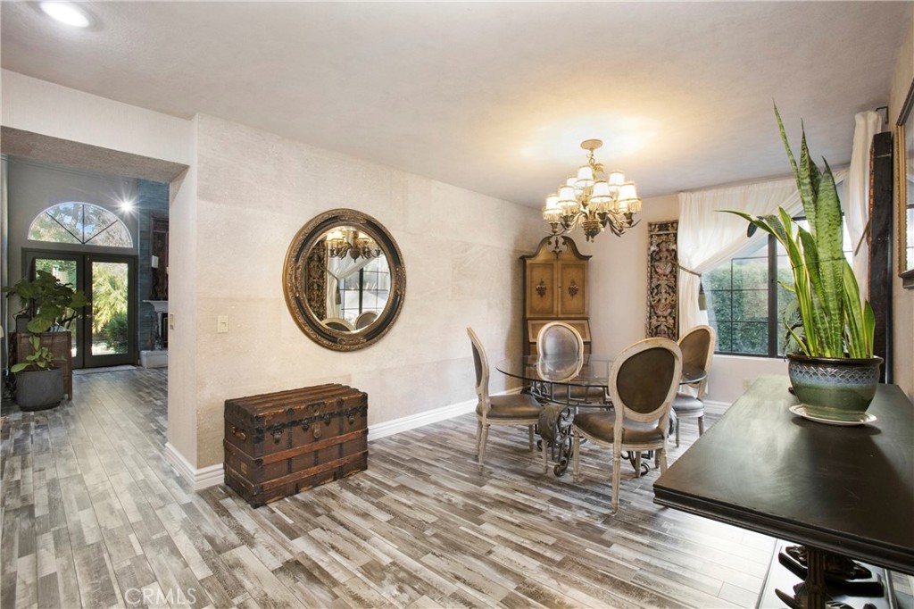 MLS #OC25266750 image #5