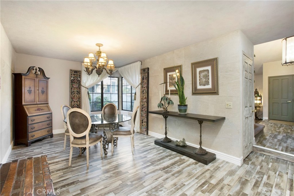 MLS #OC25266750 image #6