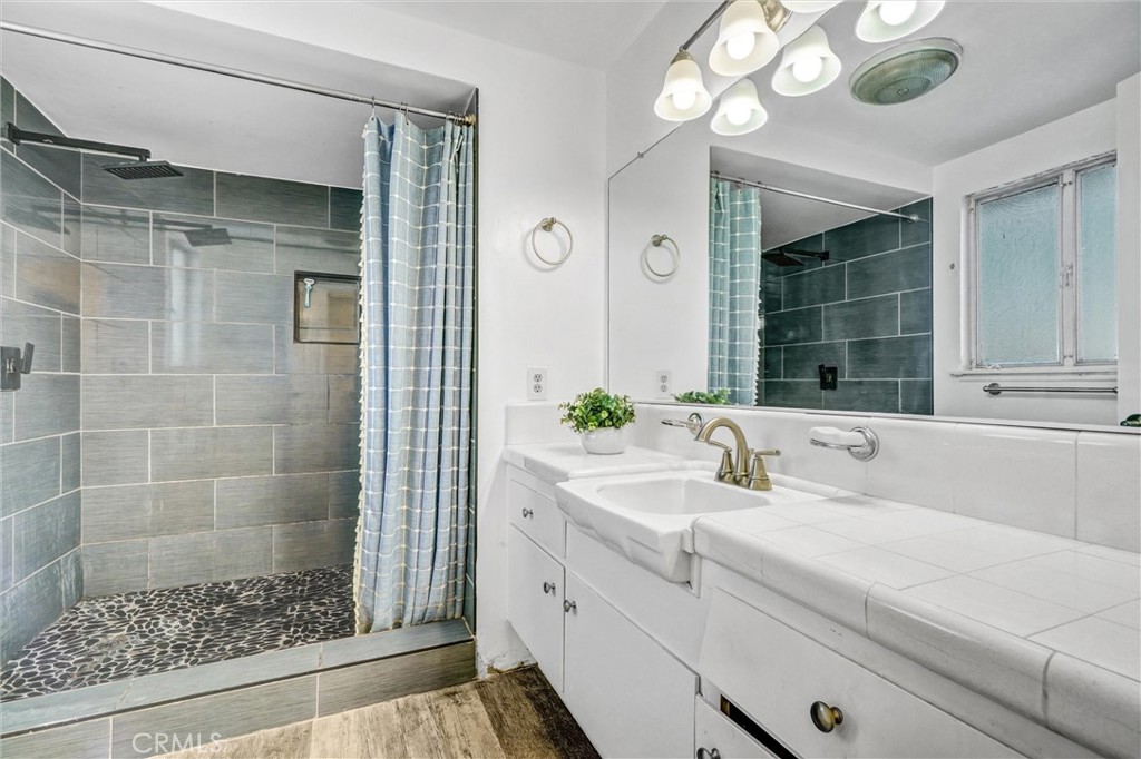 MLS #OC25266791 image #10