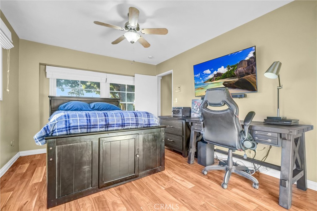 MLS #OC25266791 image #5