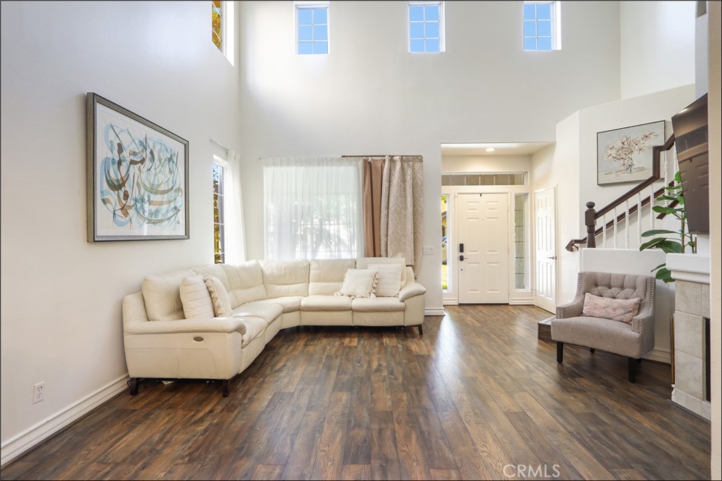 MLS #OC25266798 image #6