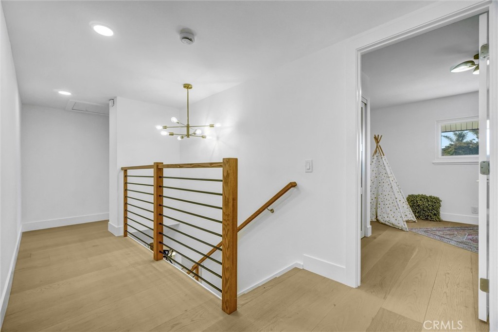 MLS #OC25266816 image #10