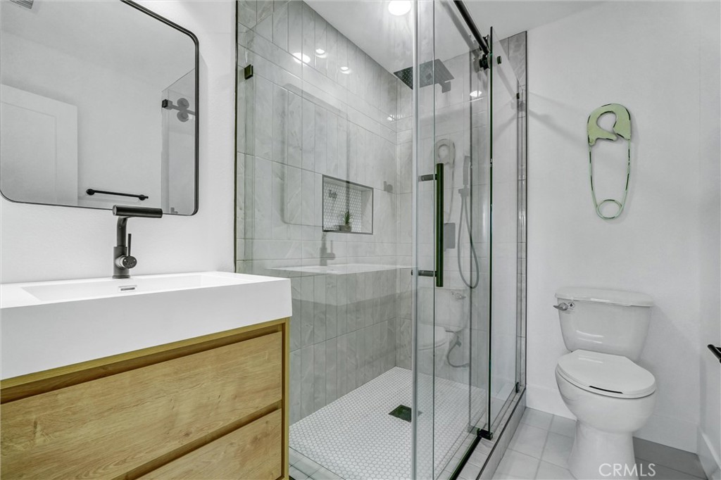 MLS #OC25266816 image #13