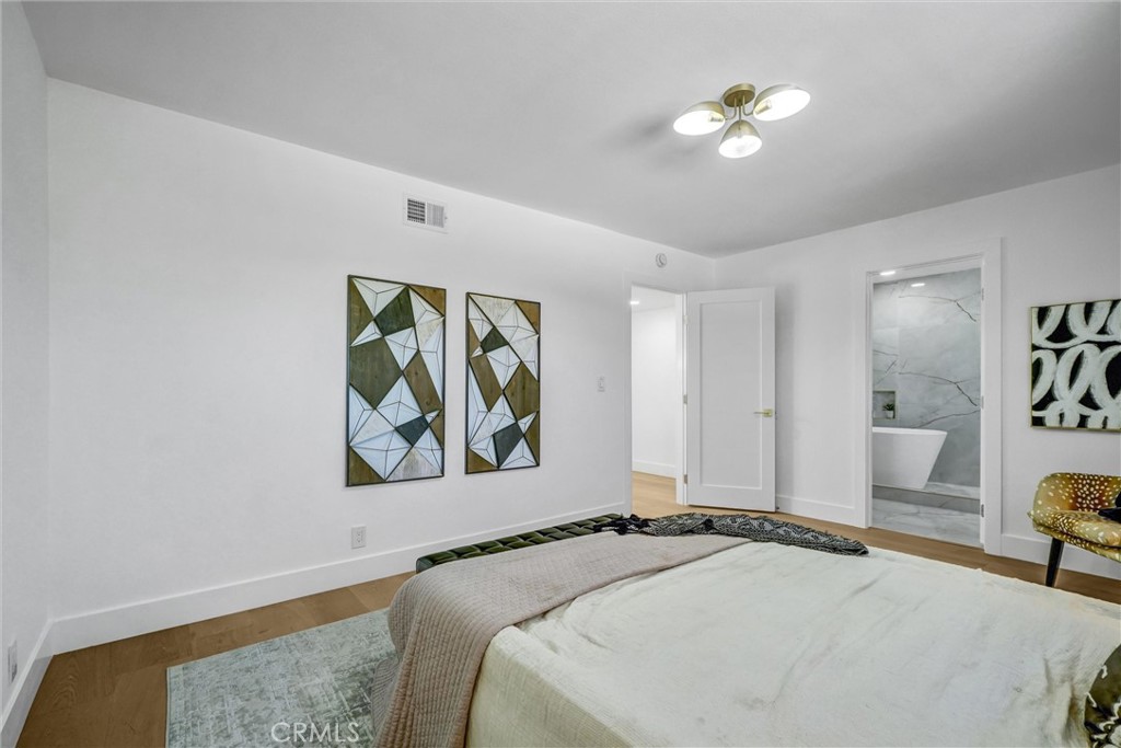 MLS #OC25266816 image #15