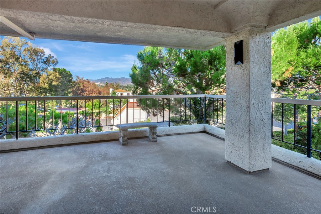 MLS #OC25266818 image #15