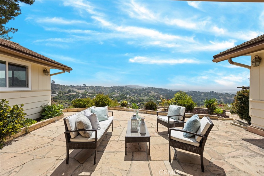 MLS #OC25266868 image #12