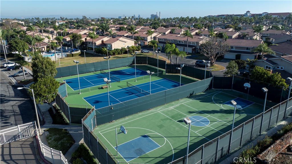 MLS #OC25266957 image #26