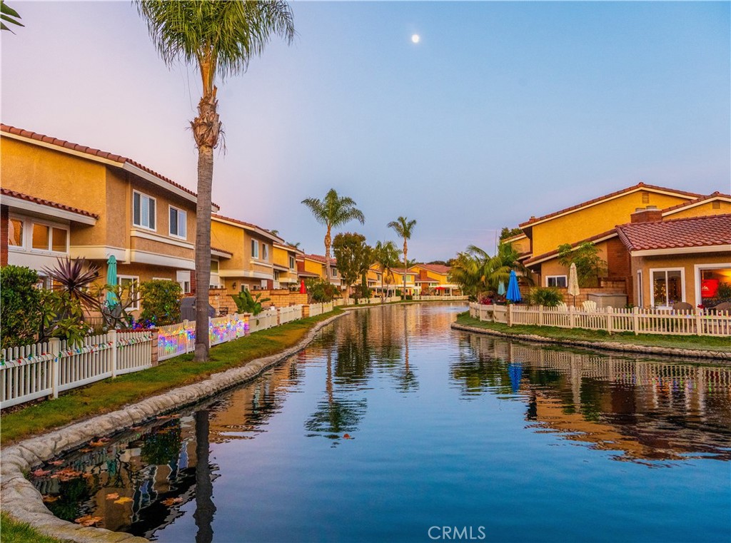 MLS #OC25266957 image #27