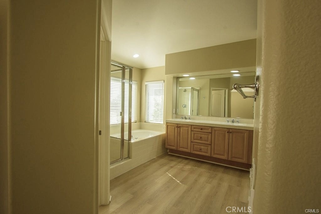 MLS #OC25266962 image #12