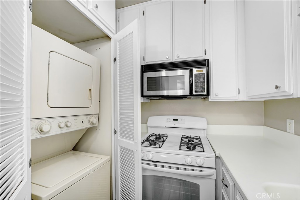 MLS #OC25266993 image #13