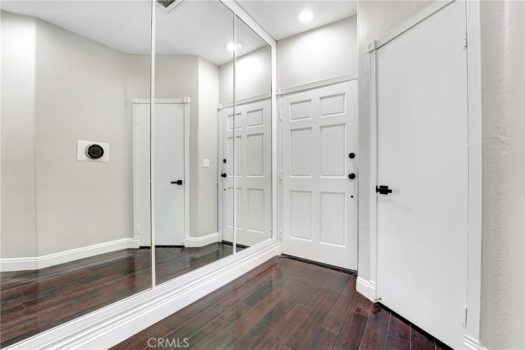 MLS #OC25266993 image #14