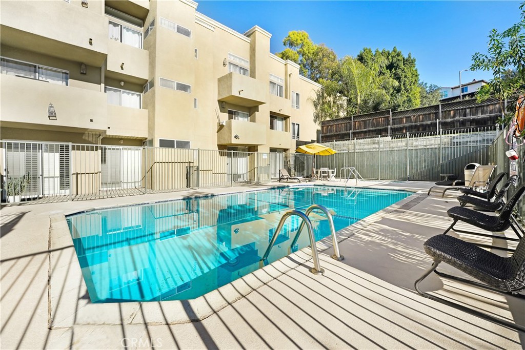 MLS #OC25266993 image #18