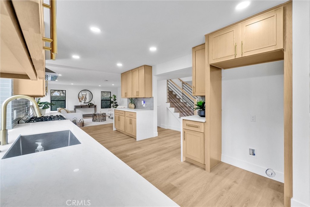 MLS #OC25267084 image #10