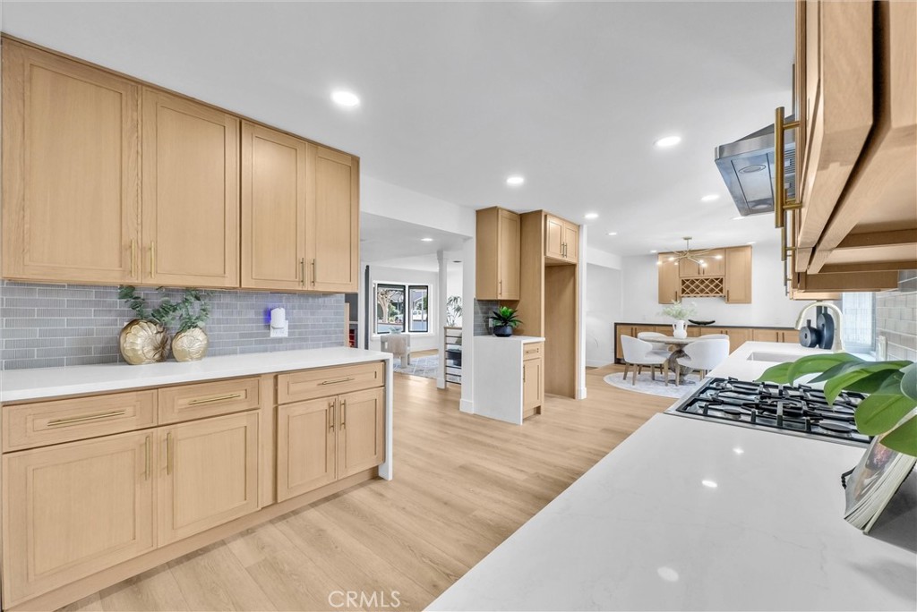 MLS #OC25267084 image #11