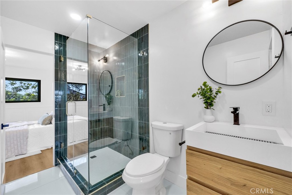 MLS #OC25267084 image #13