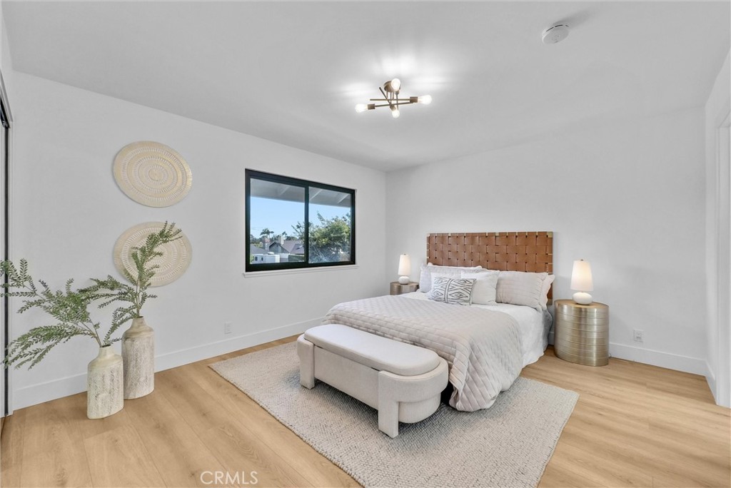 MLS #OC25267084 image #19