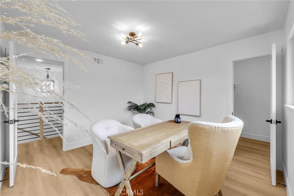 MLS #OC25267084 image #21