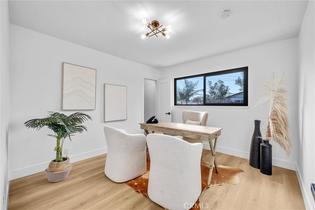 MLS #OC25267084 image #23