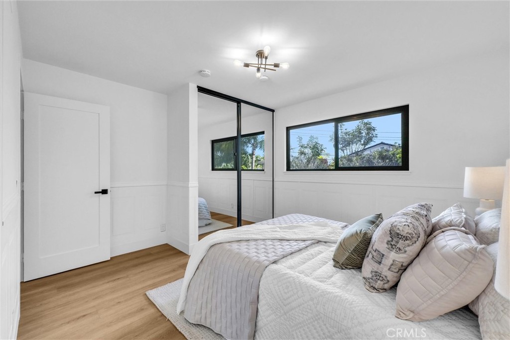 MLS #OC25267084 image #26