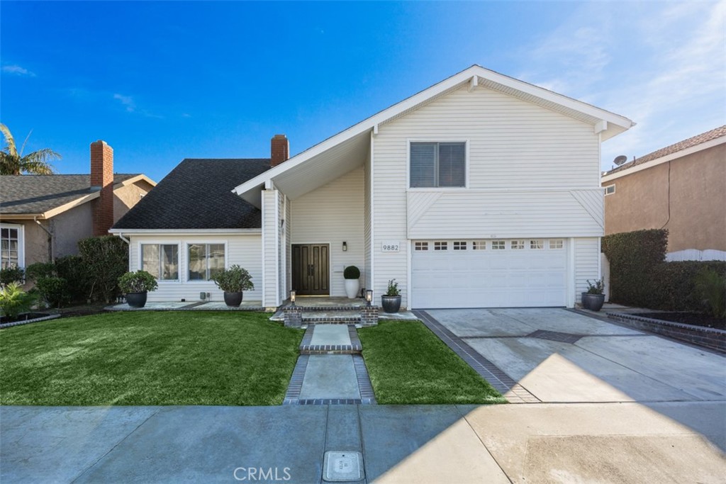 MLS #OC25267086 image #1