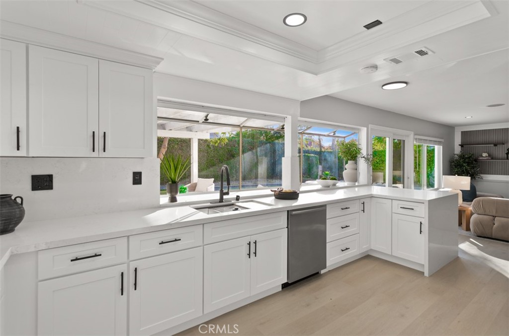 MLS #OC25267086 image #12