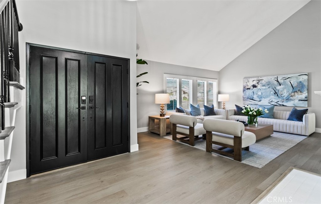 MLS #OC25267086 image #2