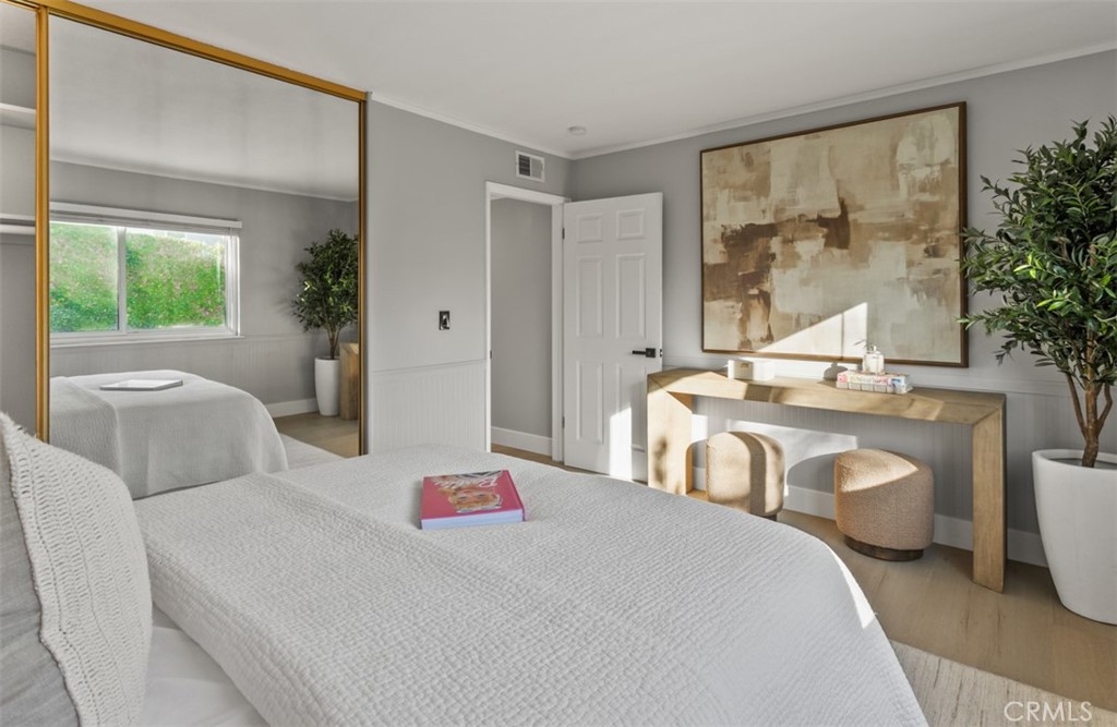 MLS #OC25267086 image #28