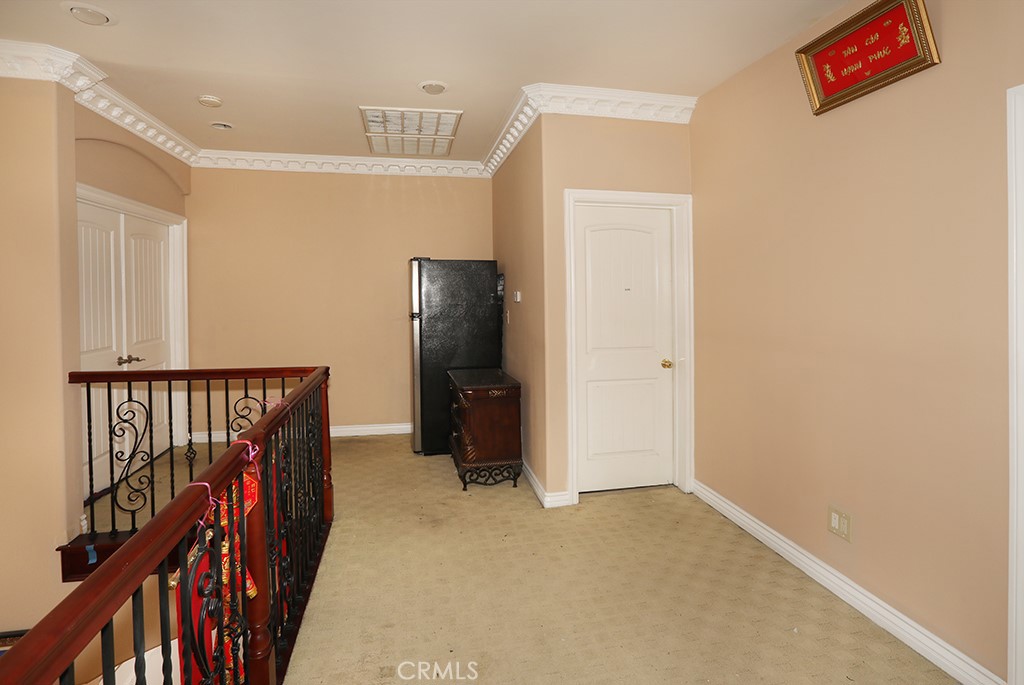 MLS #OC25267105 image #9