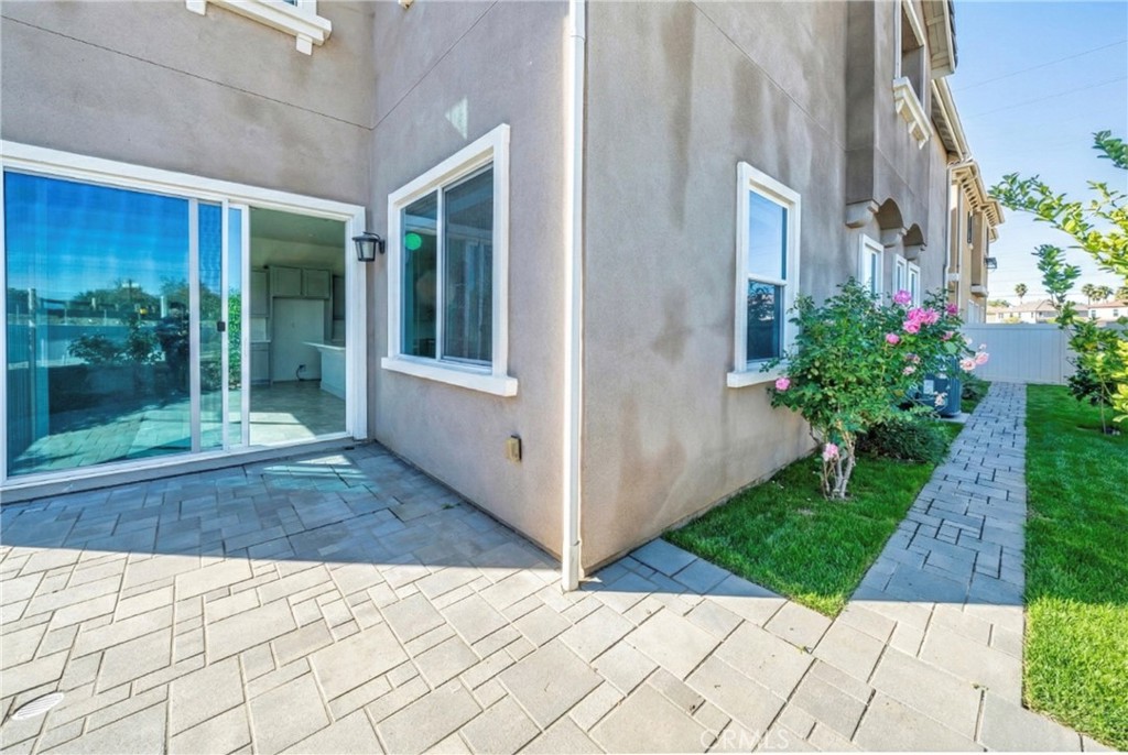 MLS #OC25267160 image #32