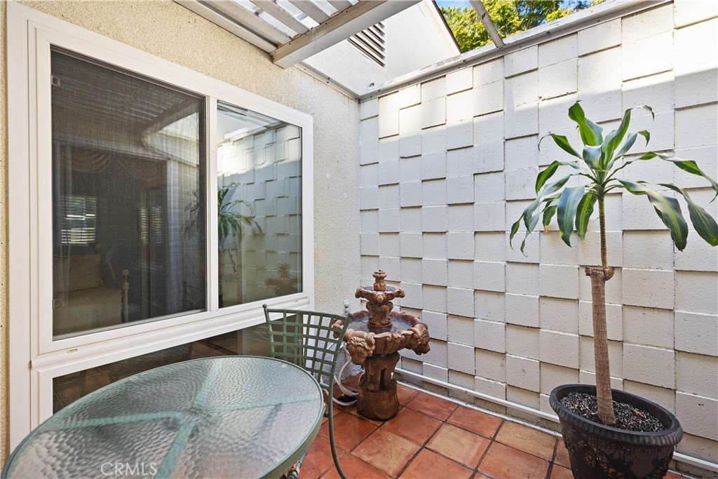 MLS #OC25267165 image #19