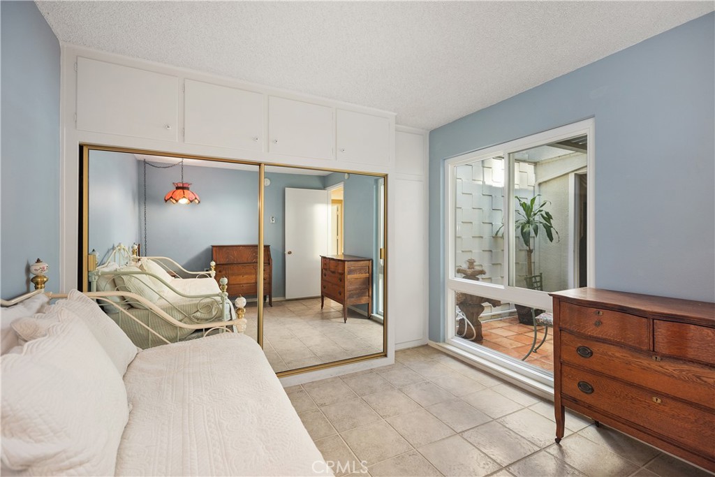 MLS #OC25267165 image #21