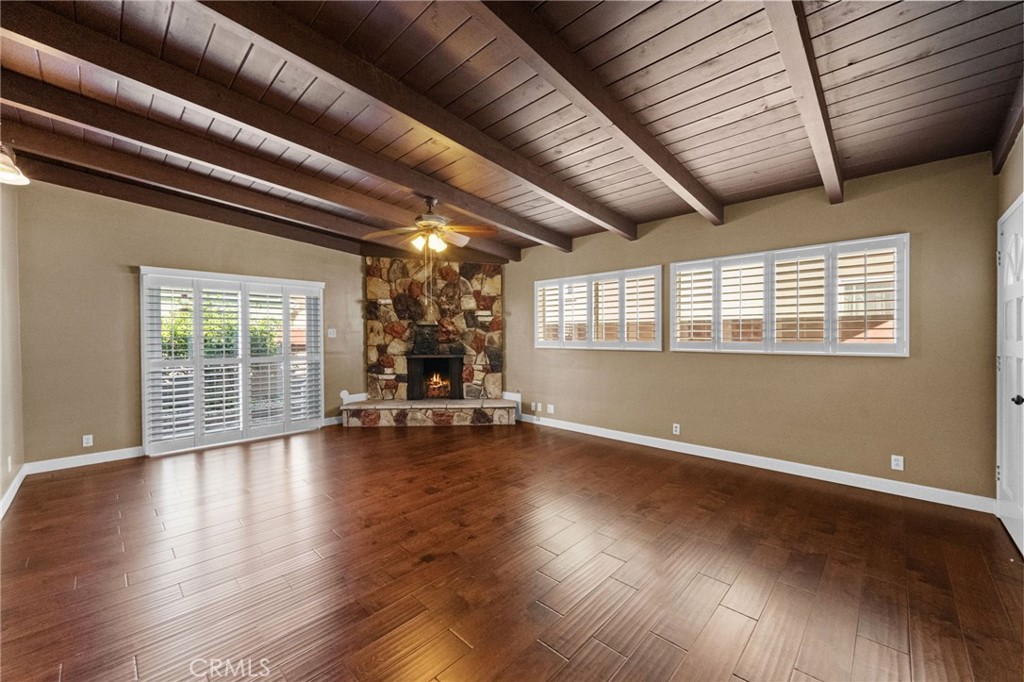 MLS #OC25267202 image #11