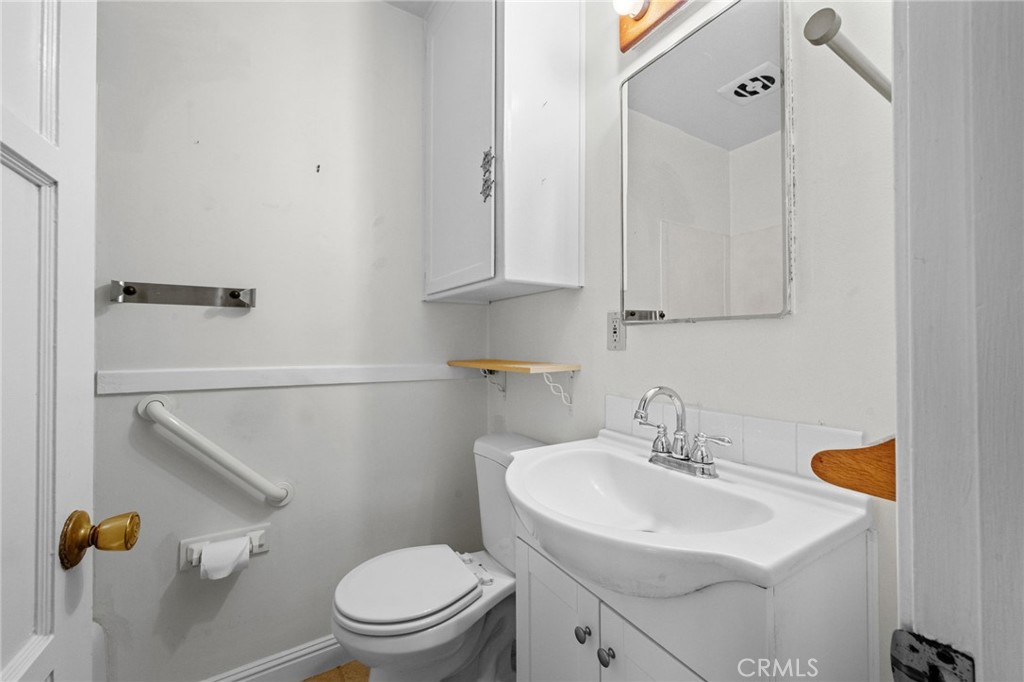 MLS #OC25267202 image #26