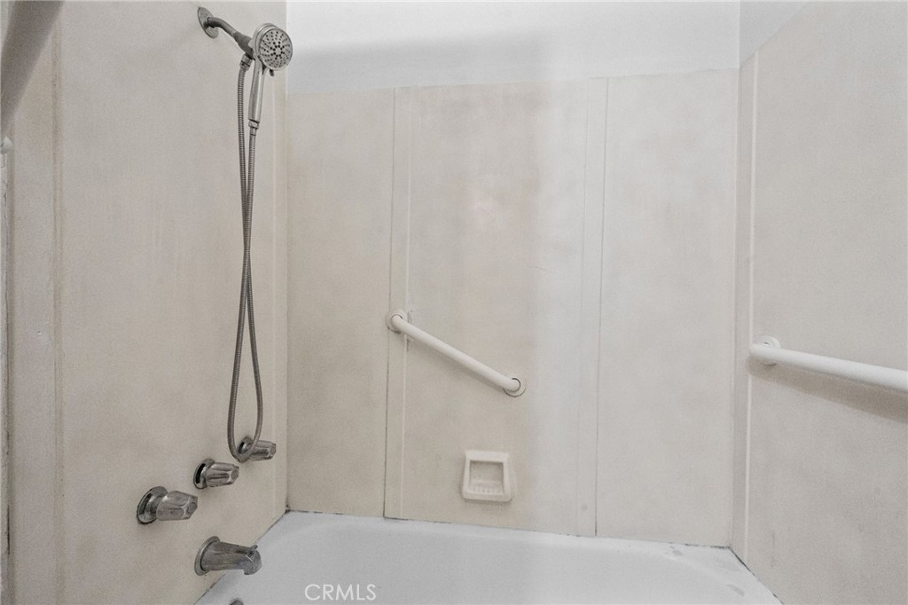 MLS #OC25267202 image #27