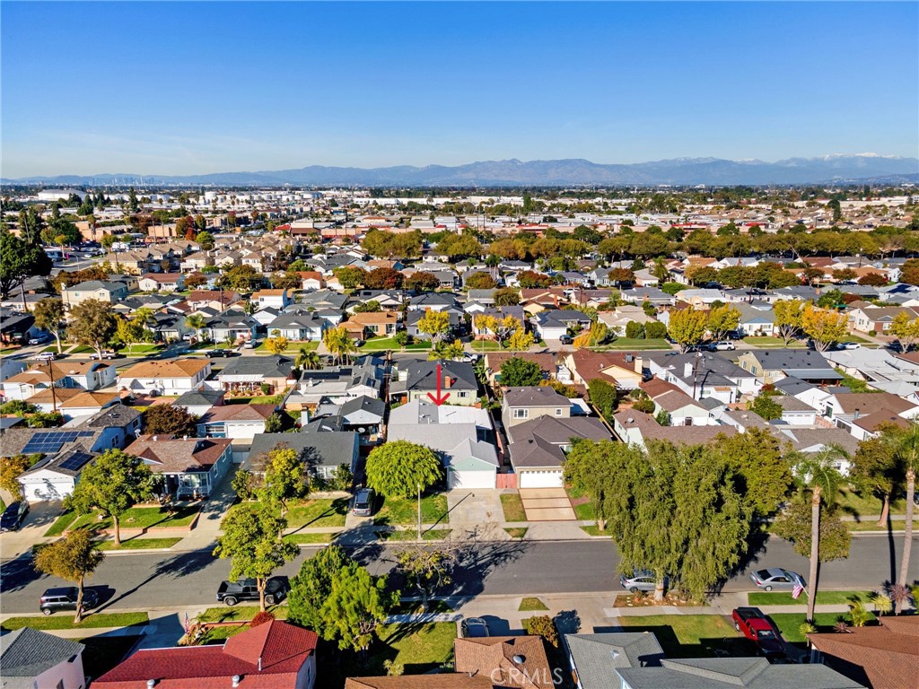 MLS #OC25267202 image #41