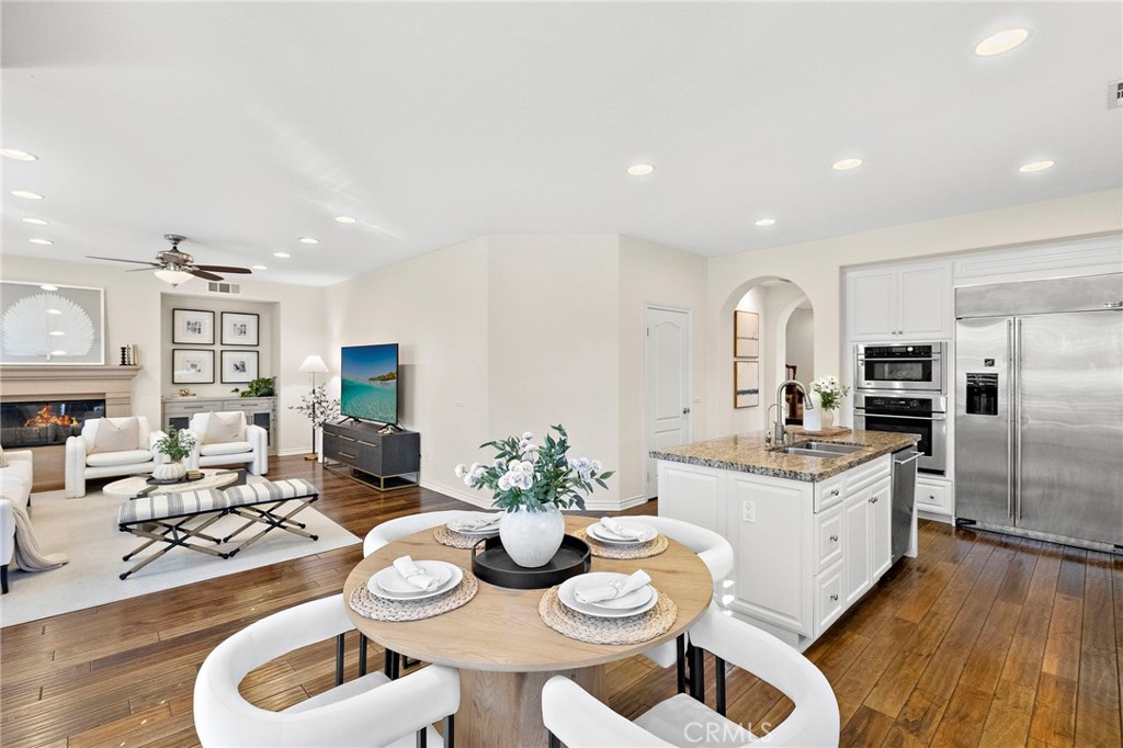 MLS #OC25267206 image #27