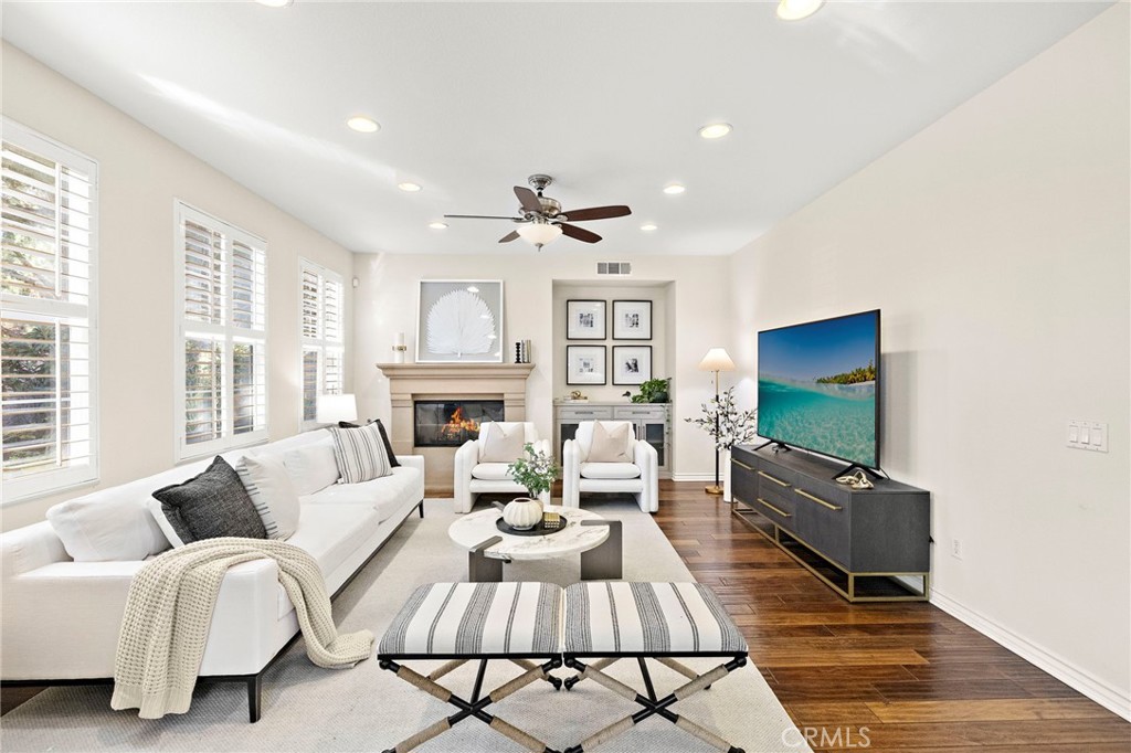 MLS #OC25267206 image #28