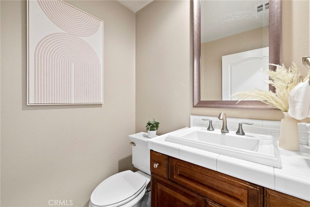 MLS #OC25267206 image #36