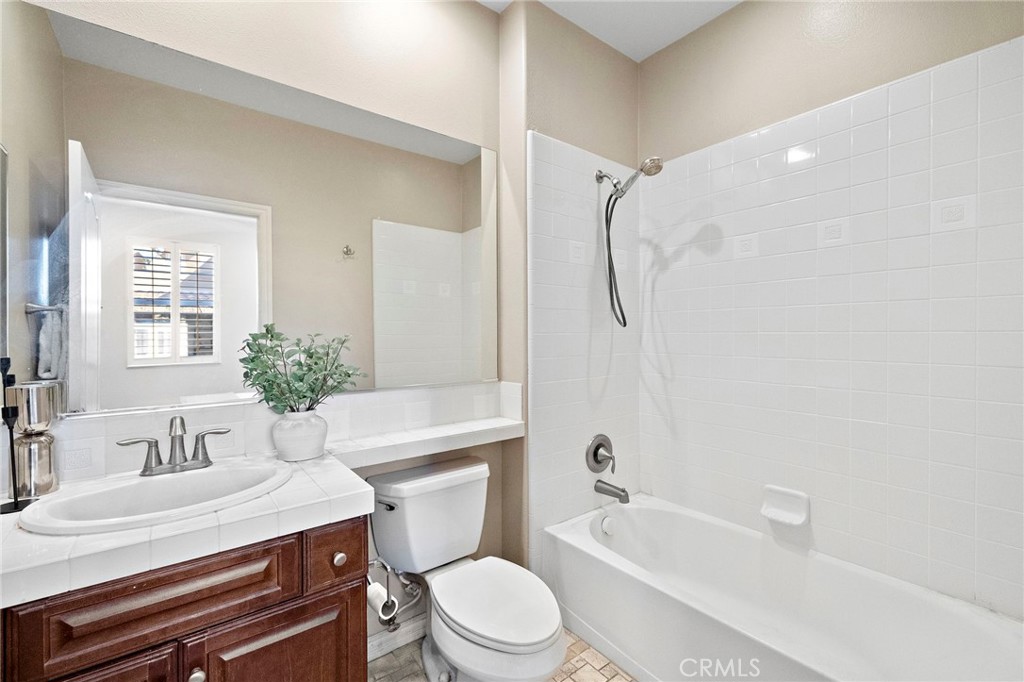 MLS #OC25267206 image #39