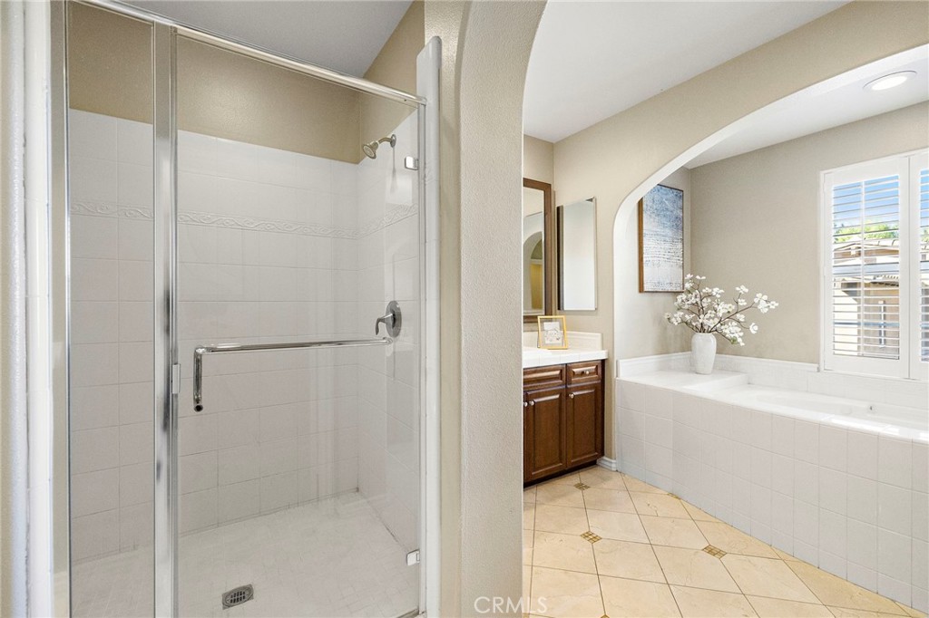 MLS #OC25267206 image #46