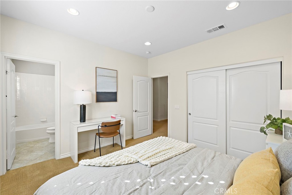 MLS #OC25267206 image #52